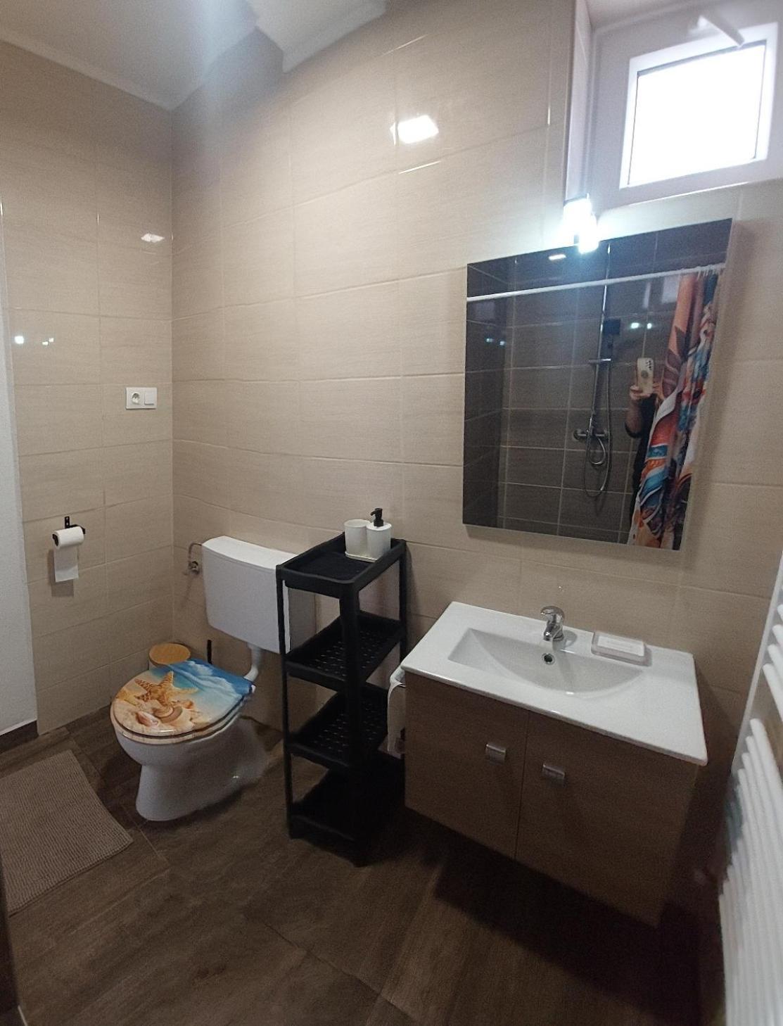Heviz Lux Apartmanhaz Bagian luar foto